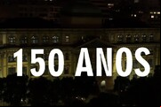 Biblioteca Nacional do Rio de Janeiro é iluminada com cores da bandeira italiana