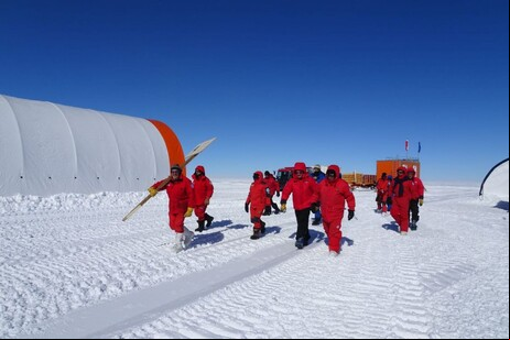 Cientistas saíram em busca do gelo mais antigo da Terra em novembro