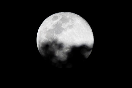 Módulo Blue Ghost tentará pousar na Lua em março