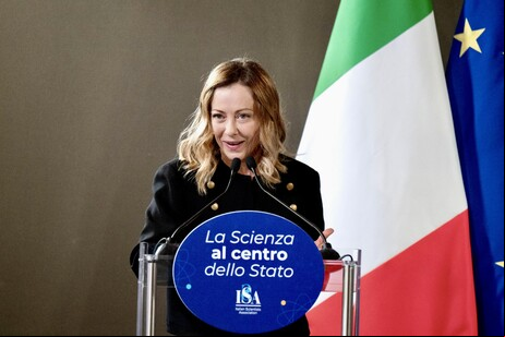 A premiê da Itália, Giorgia Meloni, defende investimentos em fusão nuclear