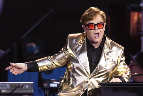 Elton John fundou instituição em 1992