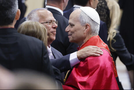 Papa recebeu irmão após missa de posse