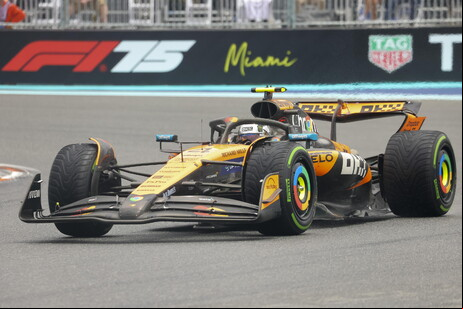 Norris, que venceu a prova sprint em Miami, foi seguido por Piastri e Hamilton