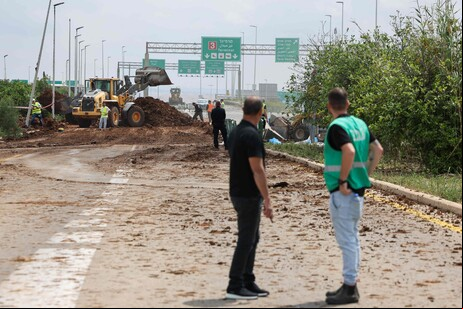 Ataque no aeroporto Ben Gurion deixou pelo menos cinco feridos