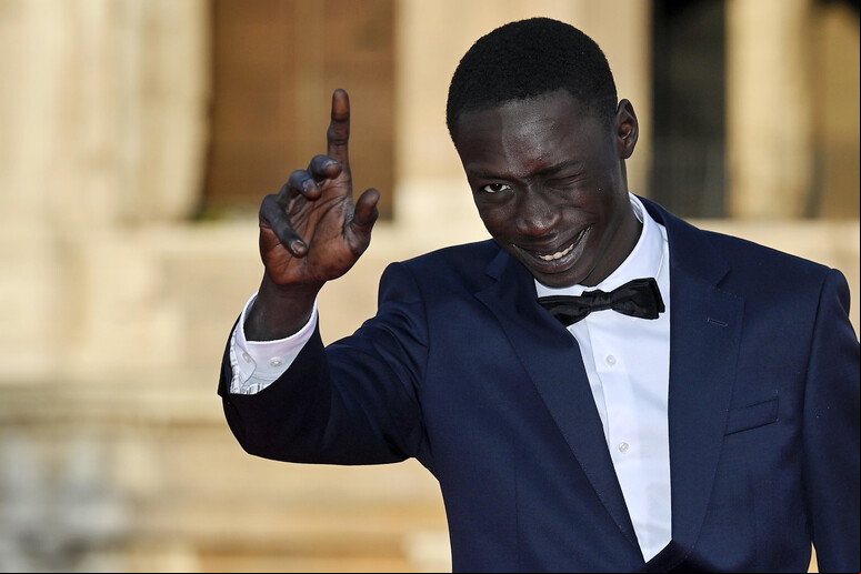 Tiktoker de 24 anos assumiu a função durante uma cerimônia organizada no Senegal - TODOS OS DIREITOS RESERVADOS