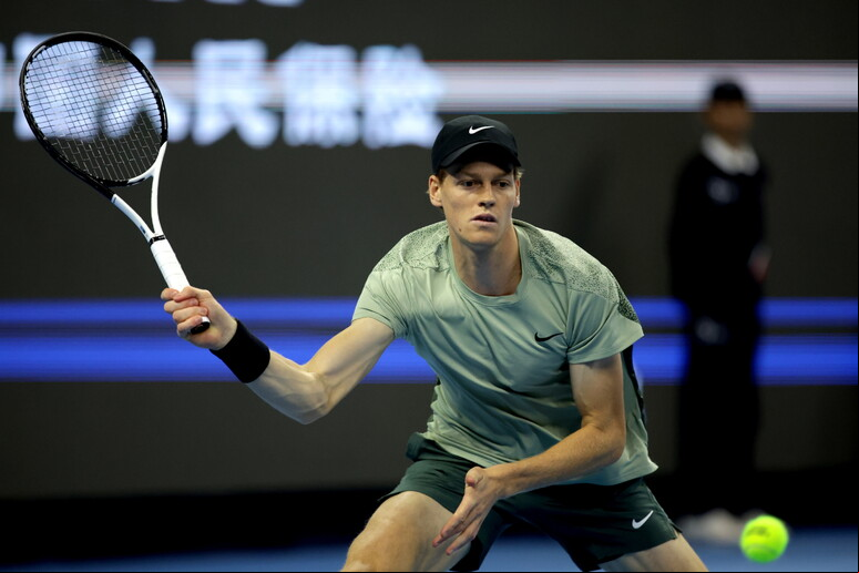 Jannik Sinner não deu chances para revelação do ATP 500 de Pequim - TODOS OS DIREITOS RESERVADOS