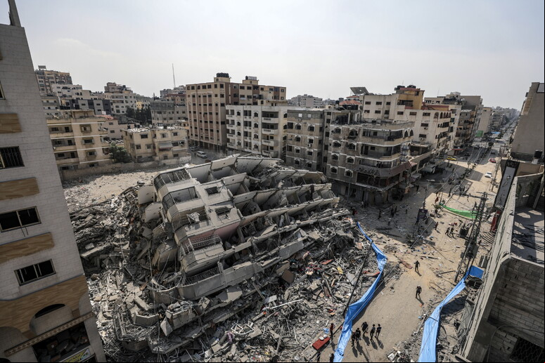 Prédio destruído por ataque israelense na Cidade de Gaza - TODOS OS DIREITOS RESERVADOS