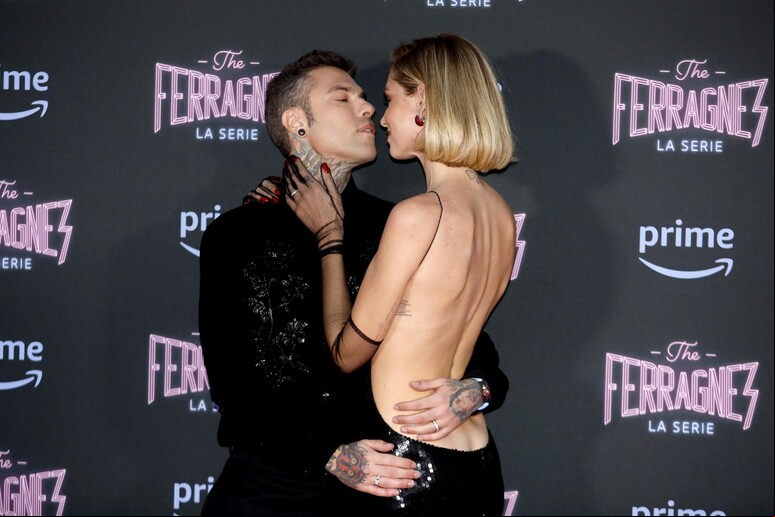Segundo Ferragni, Fedez pensou em desistir de casamento com ela por ter uma amante - TODOS OS DIREITOS RESERVADOS