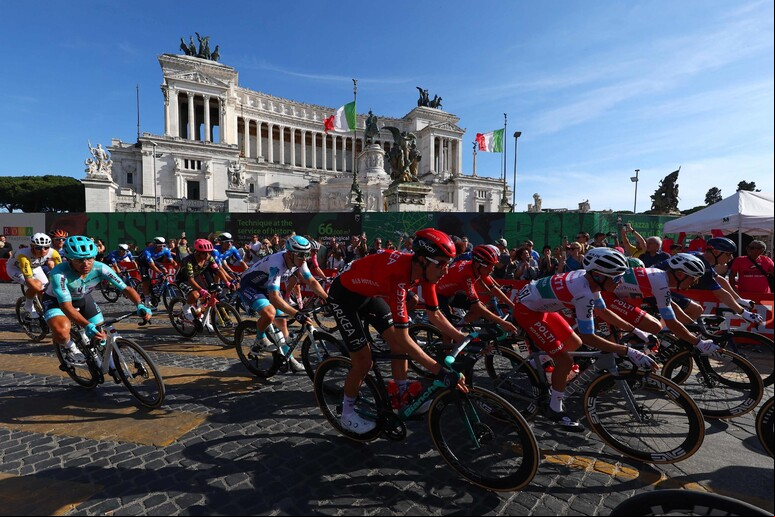 Giro d 'Italia terá etapa final em Roma - TODOS OS DIREITOS RESERVADOS