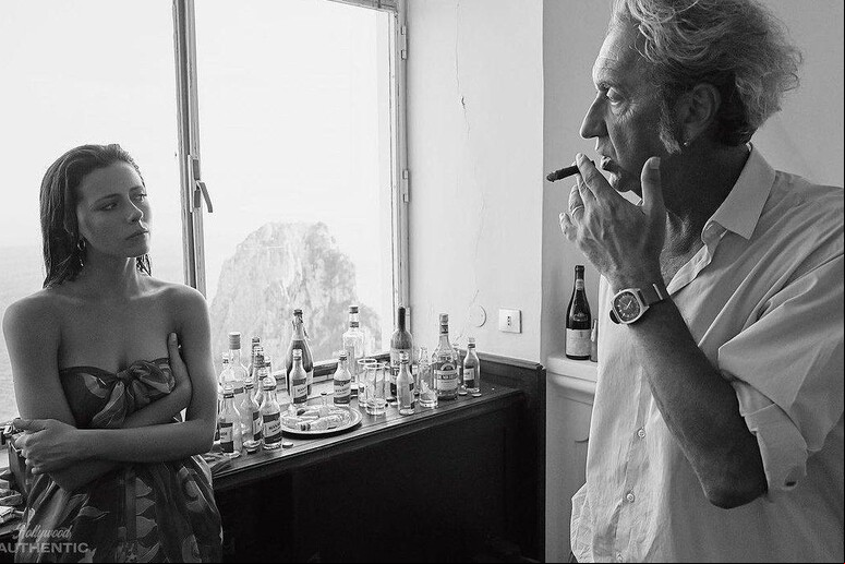 Cena de  'Parthenope ', filme de Paolo Sorrentino - TODOS OS DIREITOS RESERVADOS