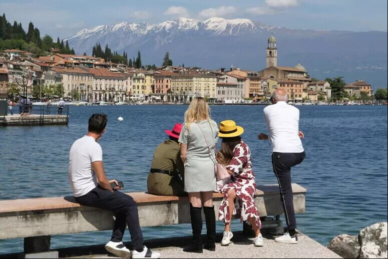 Turistas estrangeiros gastaram 5,2 bilhões de euros na Itália em maio - TODOS OS DIREITOS RESERVADOS