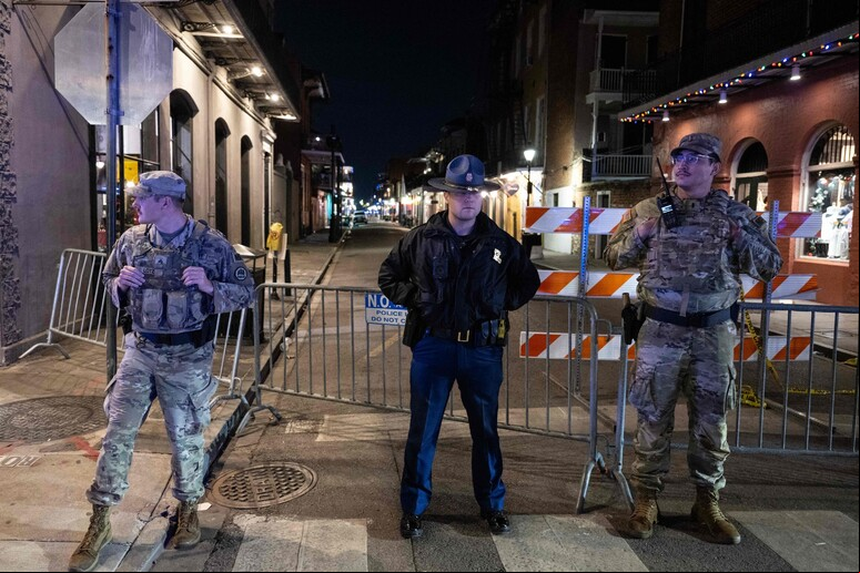 Segundo FBI, motorista do atentado agiu sozinho em Nova Orleans © ANSA/AFP