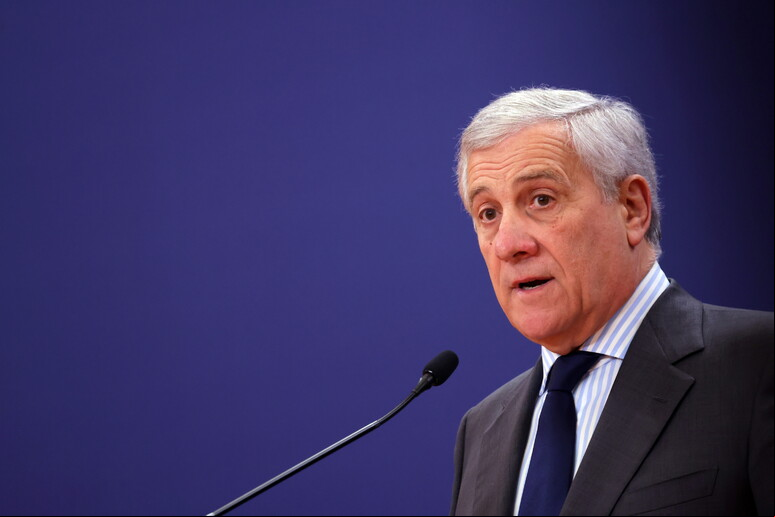 Tajani falou após decisão de Trump contra TPI - TODOS OS DIREITOS RESERVADOS