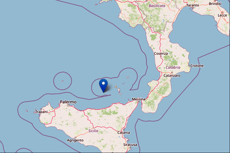 Área de terremoto na costa da Sicília, sul da Itália - TODOS OS DIREITOS RESERVADOS