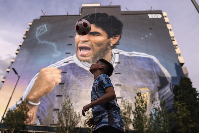 Maradona, maior ídolo da história do futebol argentino, morreu em 2020 - TODOS OS DIREITOS RESERVADOS