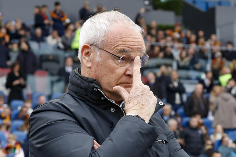 Aos 73 anos, Ranieri retomou carreira de técnico em novembro ado para auxiliar giallorossi - TODOS OS DIREITOS RESERVADOS