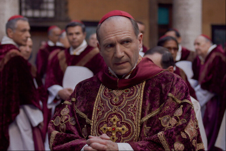 'Conclave ' aborda escolha de novo papa após morte de líder da Igreja Católica - TODOS OS DIREITOS RESERVADOS