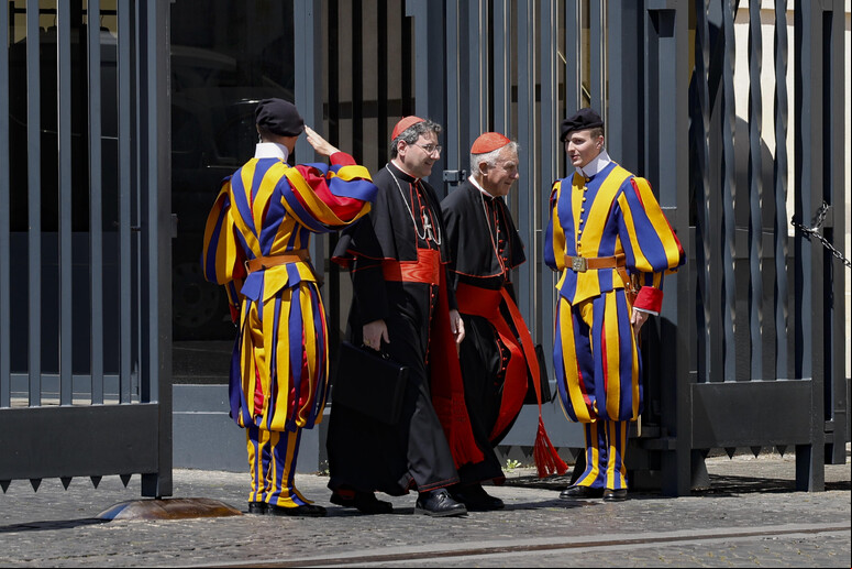 Identidade de cardeais não foi divulgada pelo Vaticano - TODOS OS DIREITOS RESERVADOS