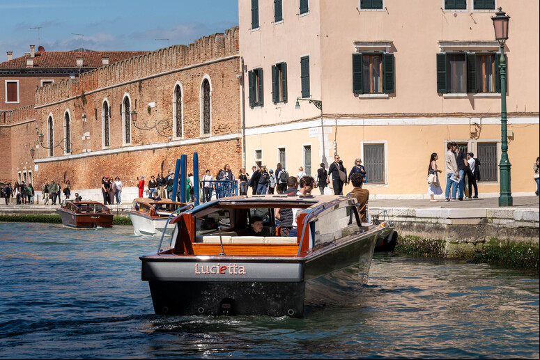 Lucietta é o primeiro táxi aquático totalmente elétrico de Veneza - TODOS OS DIREITOS RESERVADOS