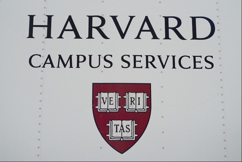 Universidade enfrenta processo do governo Trump - TODOS OS DIREITOS RESERVADOS