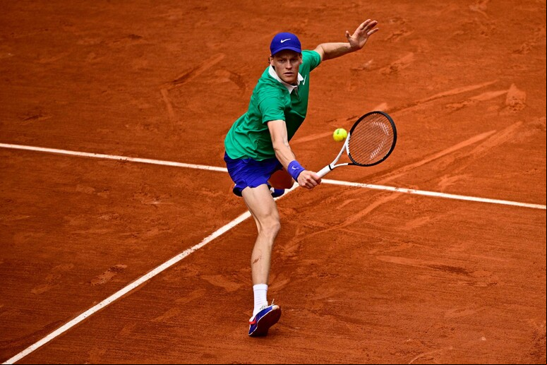 Jannik Sinner não deu chances para Jiri Lehecka © ANSA/AFP