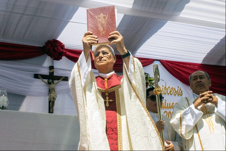 Segundo o arcebispo curitibano, Leão XIV  'falou de paz e sempre foi um homem pacificador ' © ANSA/AFP