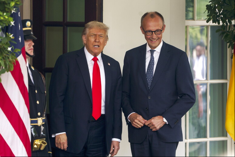 Chanceler alemão pediu para que Trump exerça  'mais pressão ' em cima dos russos - TODOS OS DIREITOS RESERVADOS